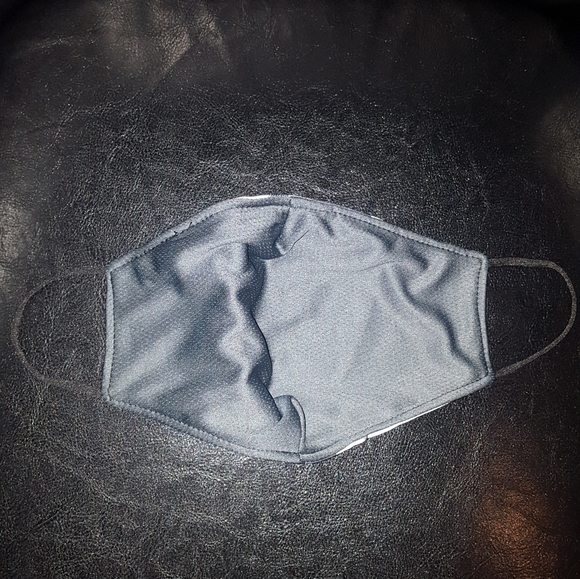 ❤ NEW NY Yankees Face Mask❤ - Picture 8 of 8